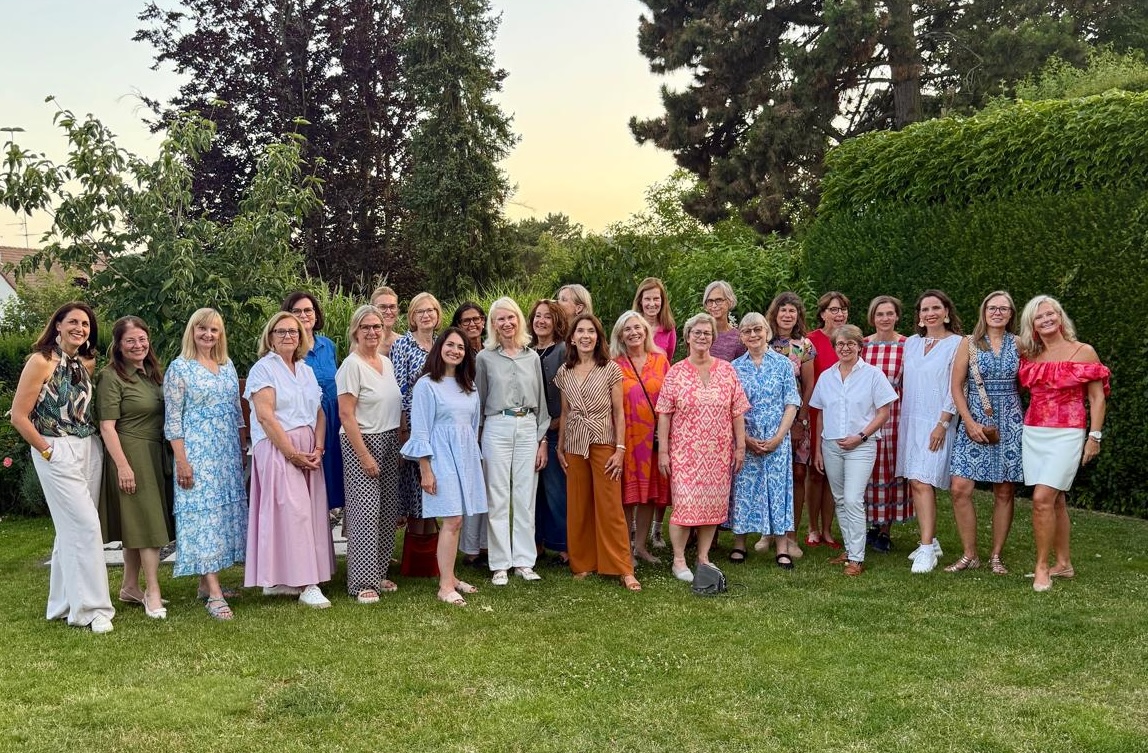 Löwinnen im Juli 2025